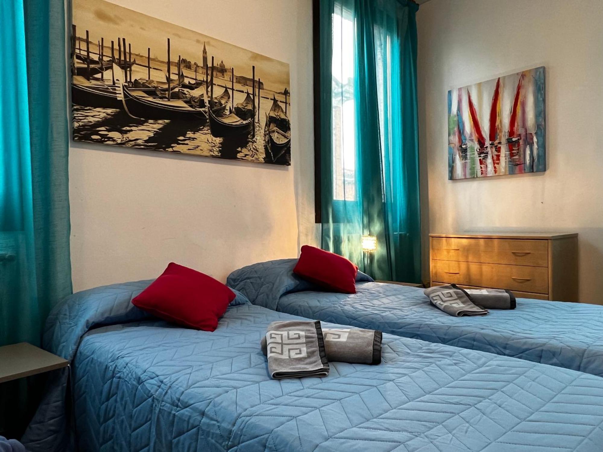 Tintoretto 1 Con Terrazza Sopra Il Tetto, 3 Bagni, 3 Grandi Camere Da Letto, Super Nuovo Venise Extérieur photo