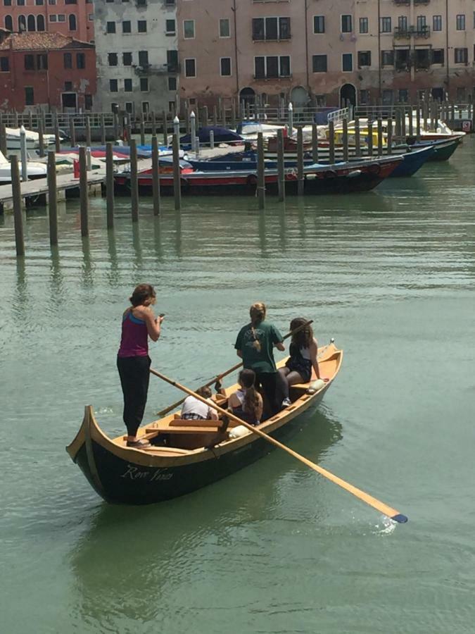 Tintoretto 1 Con Terrazza Sopra Il Tetto, 3 Bagni, 3 Grandi Camere Da Letto, Super Nuovo Venise Extérieur photo